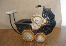 Yankee Candle - Boney Bunch 2012 - Baby In Carriage
