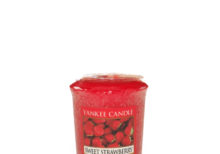 Yankee Candle - Sweet Strawberry Votive Sampler