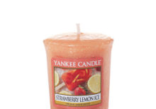 Yankee Candle - Strawberry Lemon Ice Votive Sampler *Damaged*