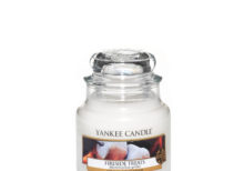 Yankee Candle - Fireside Treats Small Jar *Damaged*