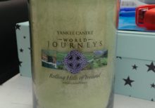 Yankee Candle - Rolling Hills of Ireland Large Twin-Wick (World Journeys)