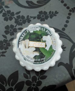 Yankee Candle - Gardenia Wax Melt Tart (Old Label)