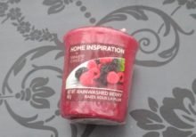 Yankee Candle - Rainwashed Berry Votive Sampler (NEW)