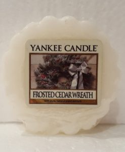 Yankee Candle - Frosted Cedar Wreath Wax Melt Tart