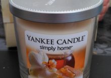 Yankee Candle - Vanilla Honey Regular Pillar Tumbler