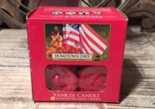 Yankee Candle - Hometown Days Tea lights *Damaged*