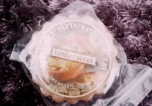 Yankee Candle - Vanilla Caramel Wax Melt Tart (Old Label) *Damaged*