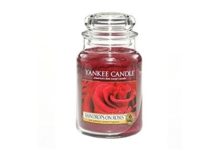 Yankee Candle - Raindrops On Roses Large Jar