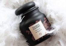 Yankee Candle - Golden Rose Medium Jar