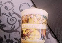 Yankee Candle - Pineapple Paradise Votive Sampler (Old Label)