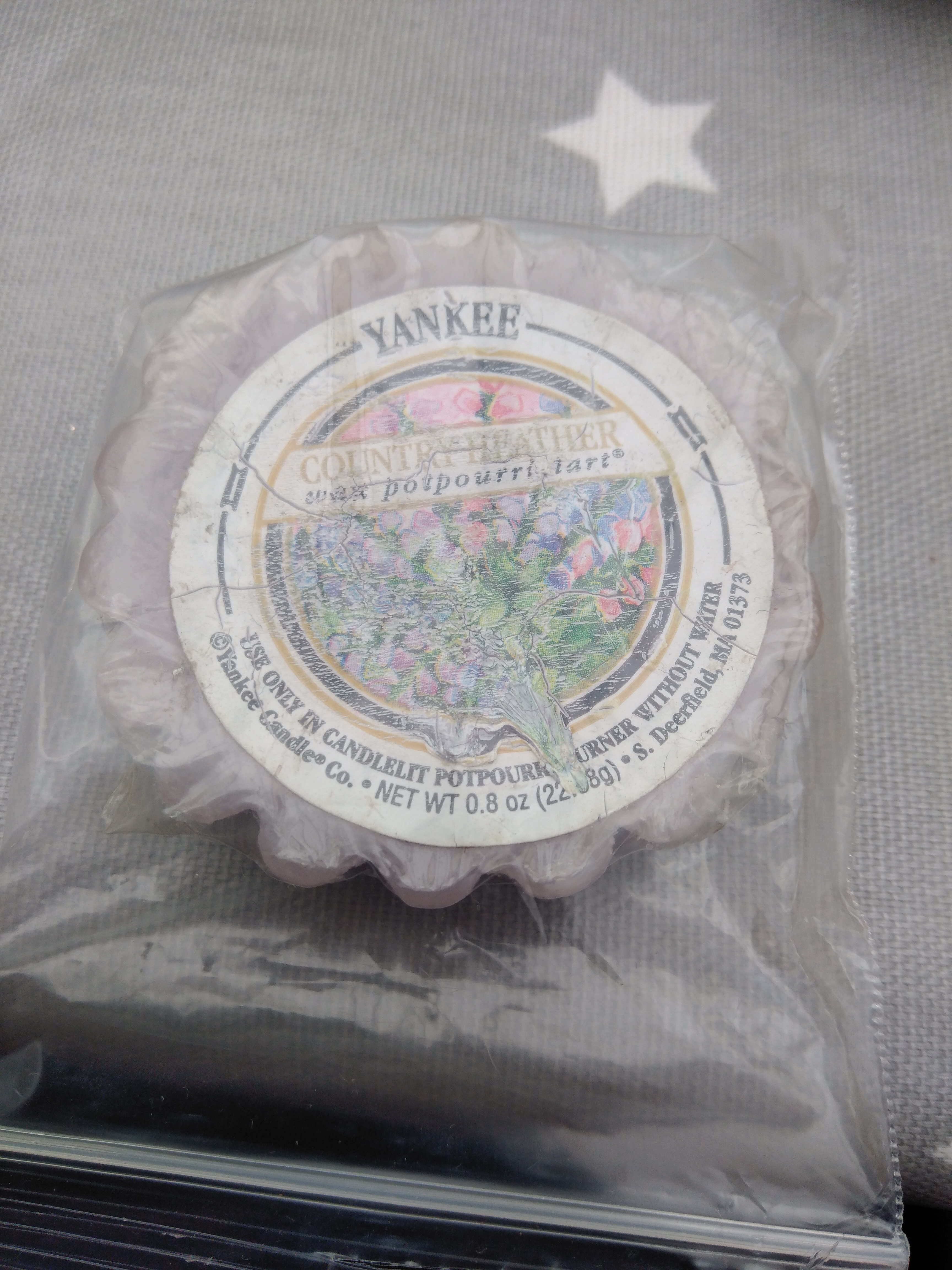 Yankee Candle - Country Heather Wax Melt Tart (Black Label)