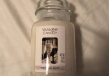 Yankee Candle - Tying The Knot Large Jar