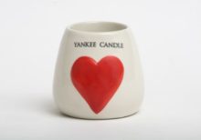 Yankee Candle - Painted Ceramic Red Heart Votive Holder