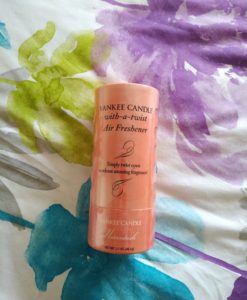 Yankee Candle - Macintosh With A Twist