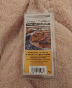 Yankee Candle -  Spiced Pineapple Cake Wax Melt Pack