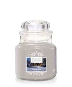 Yankee Candle - Candlelit Cabin Small Jar
